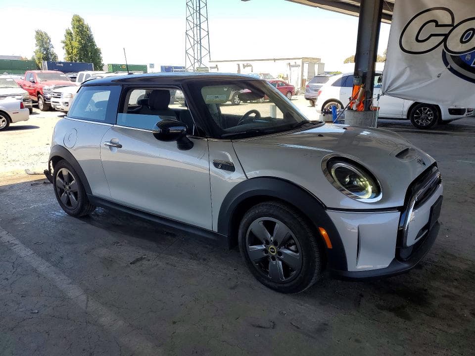 2022 MINI COOPER SE 4