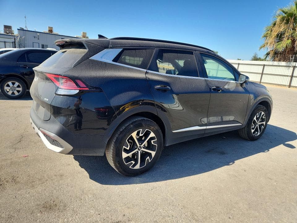 2023 KIA SPORTAGE EX 3