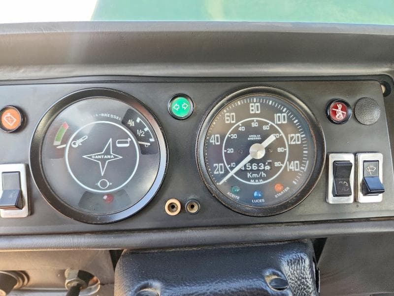 1983 LAND ROVER DEFENDER 9