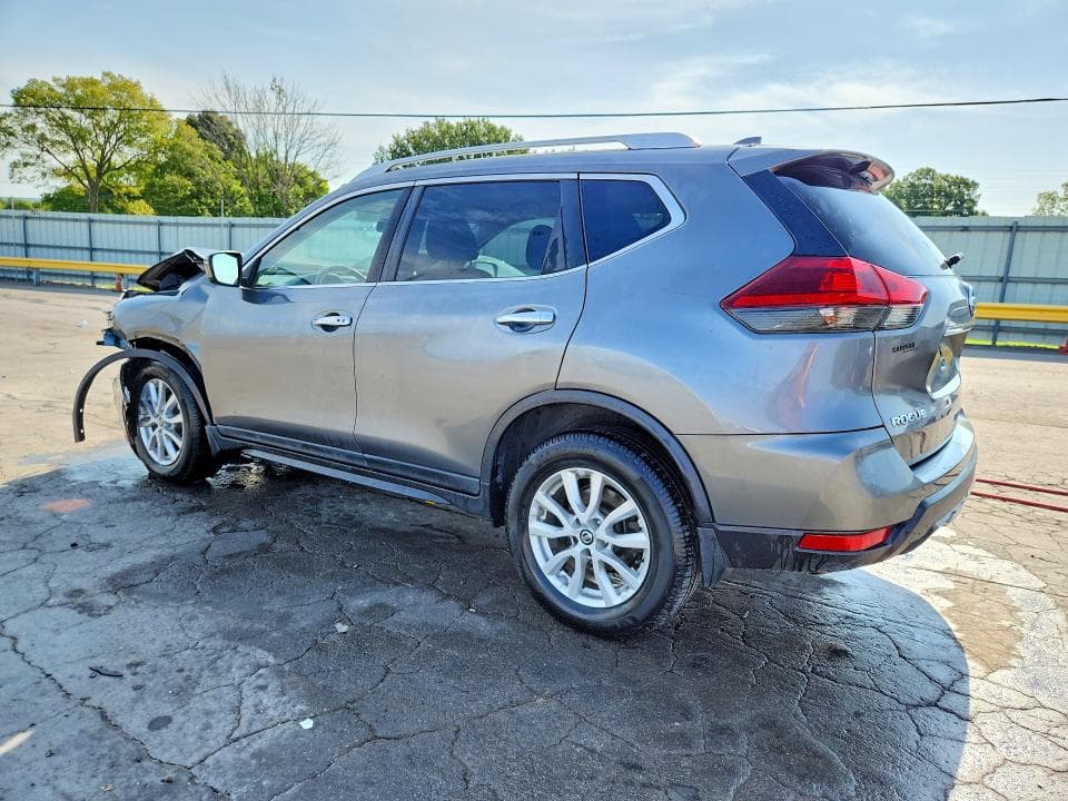 2018 NISSAN ROGUE SV 2