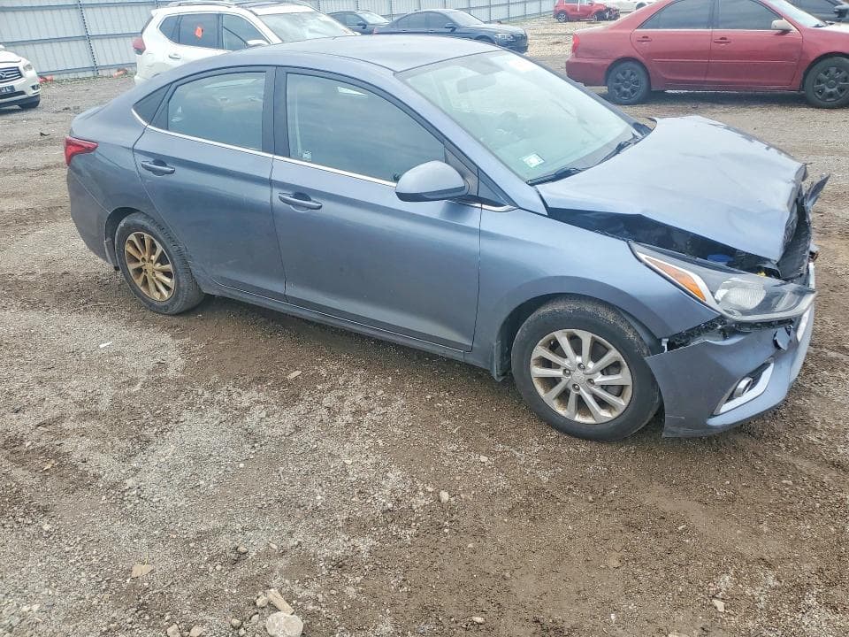 2020 HYUNDAI ACCENT SEL 4