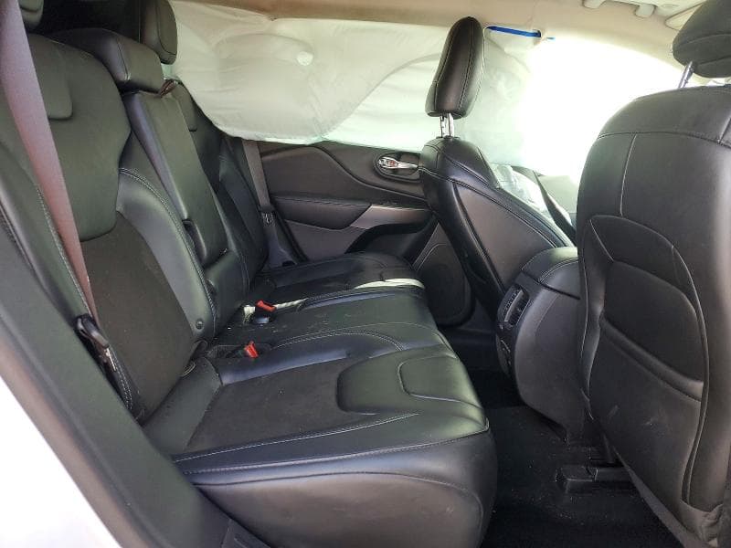 2019 JEEP CHEROKEE LATITUDE PLUS 11