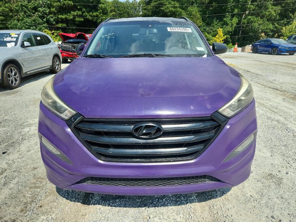 2017 HYUNDAI TUCSON SE 5