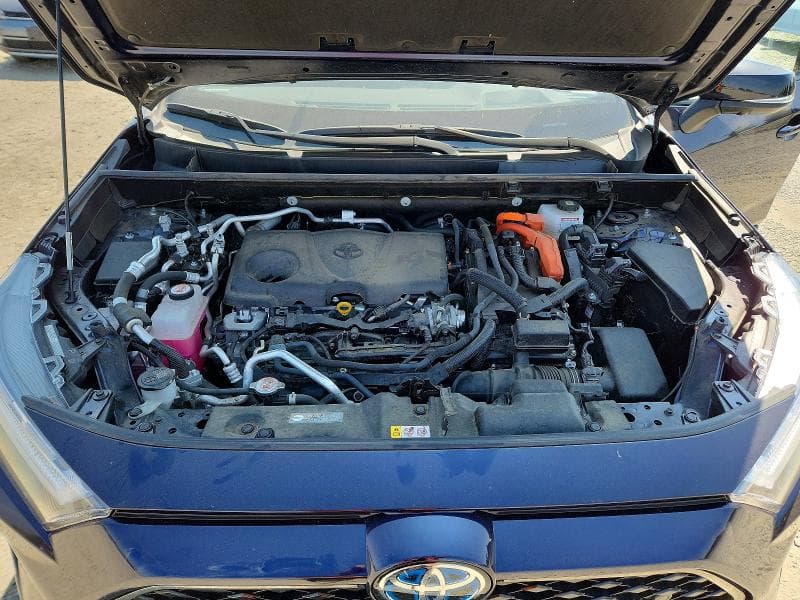 2024 TOYOTA RAV4 PRIME XSE 12
