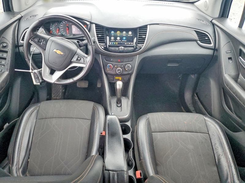 2018 CHEVROLET TRAX 1LT 8