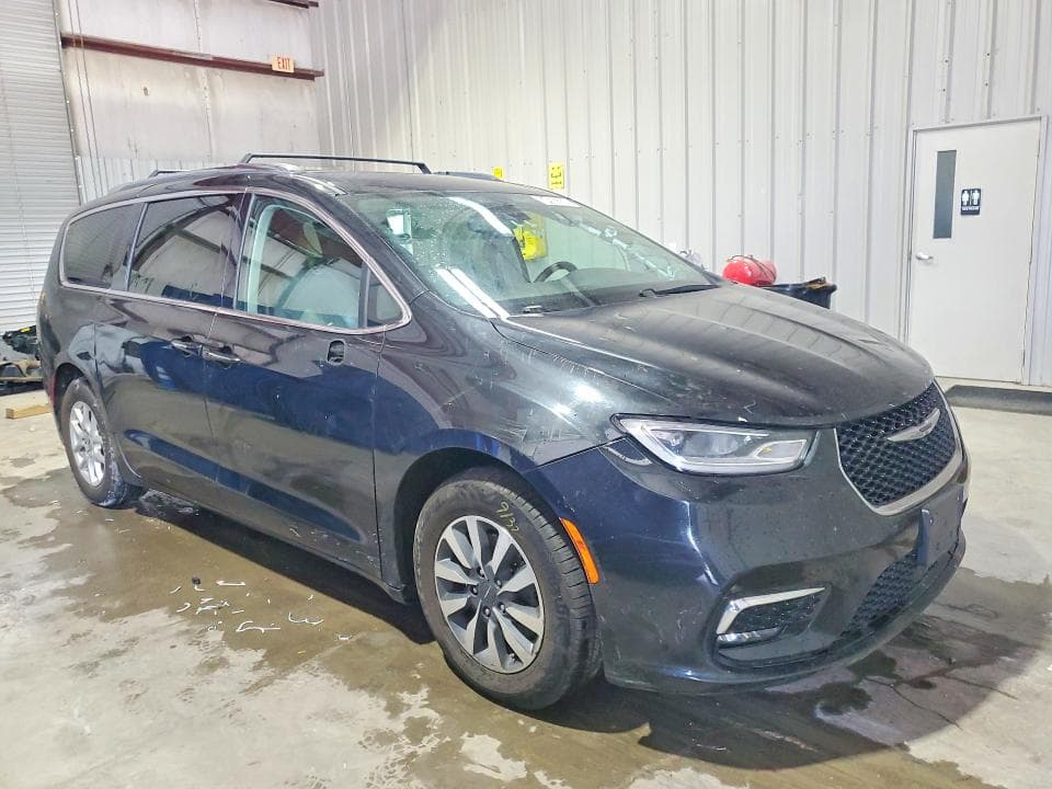 2021 CHRYSLER PACIFICA TOURING L 4