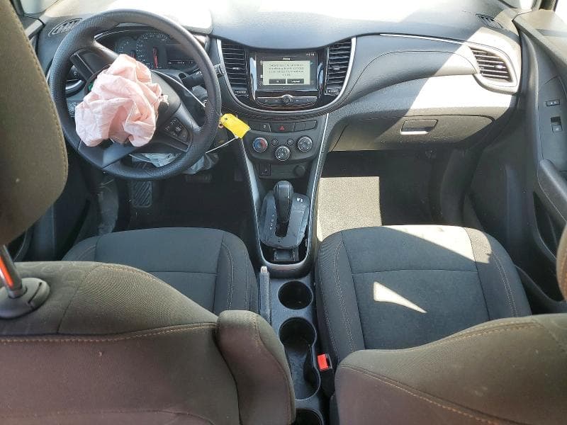 2017 CHEVROLET TRAX LS 8