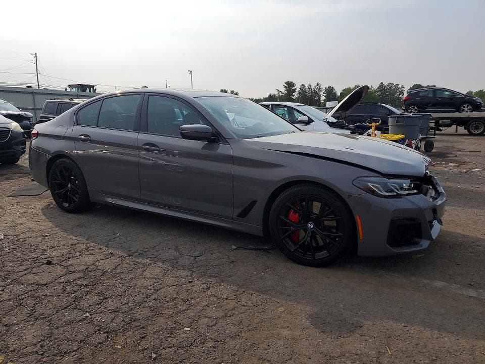2021 BMW 540 XI 4