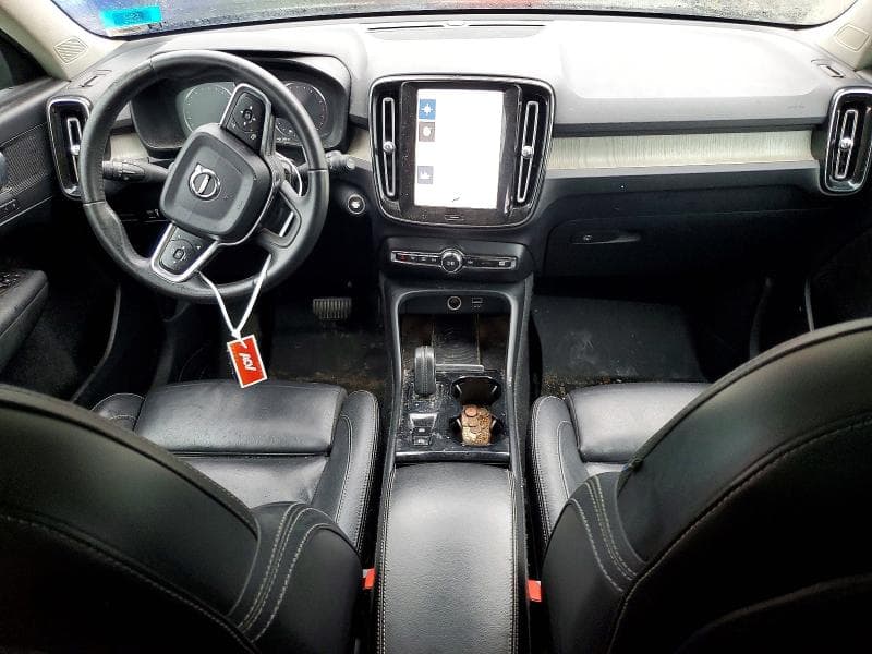 2019 VOLVO XC40 T5 INSCRIPTION 10