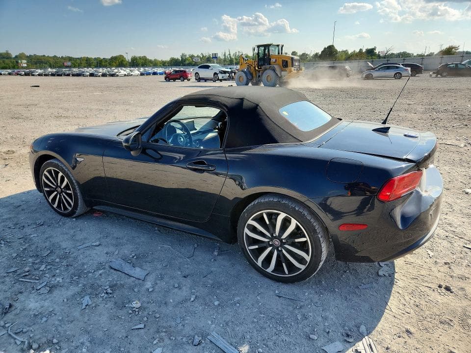 2019 FIAT 124 SPIDER CLASSICA 2