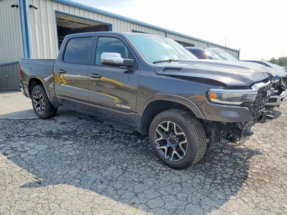 2026 RAM 1500 LARAMIE 4
