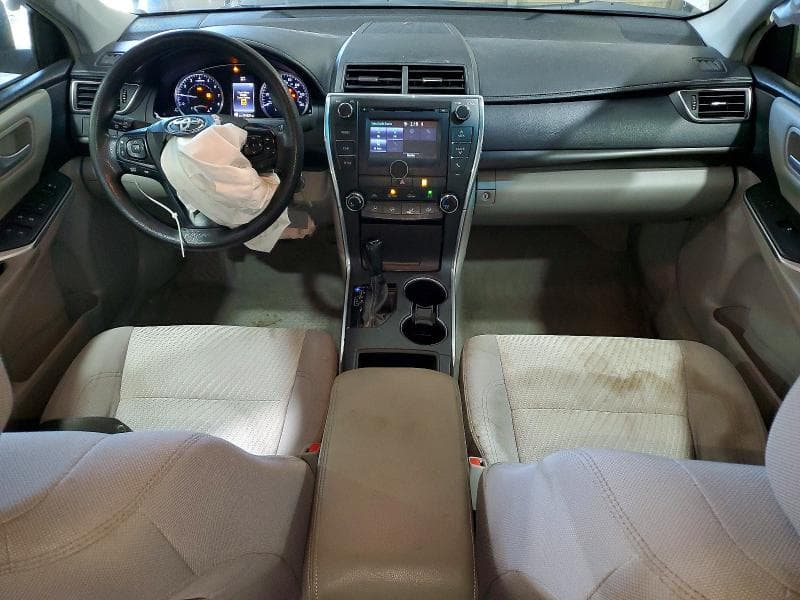 2017 TOYOTA CAMRY LE 8