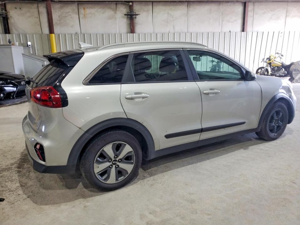 2021 KIA NIRO LX 3