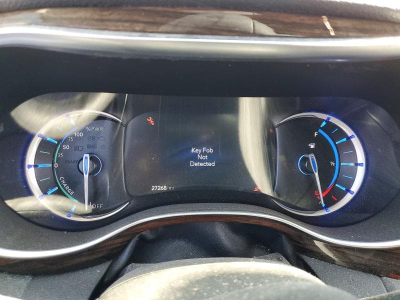 2023 CHRYSLER PACIFICA HYBRID LIMITED 9