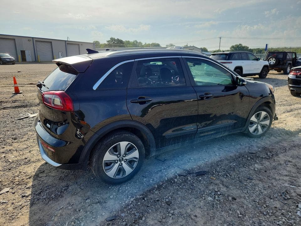 2019 KIA NIRO EX 3