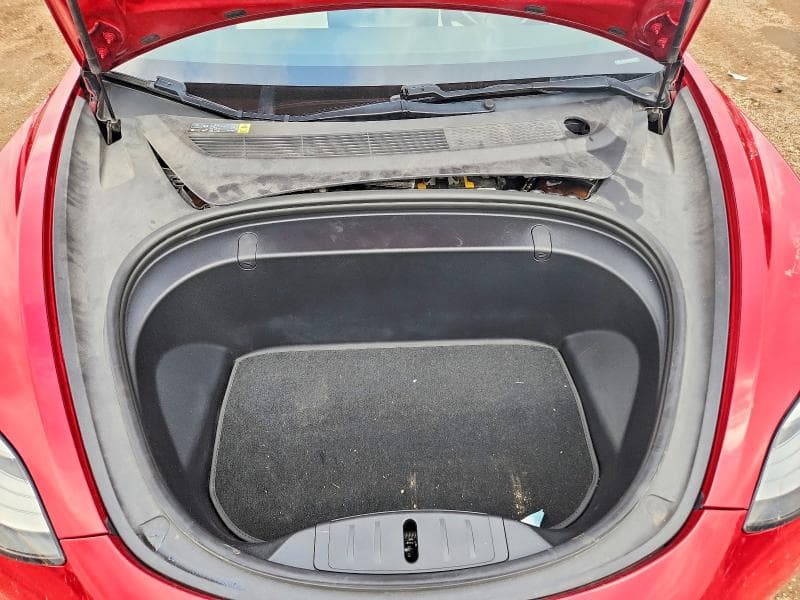 2018 TESLA MODEL 3 11