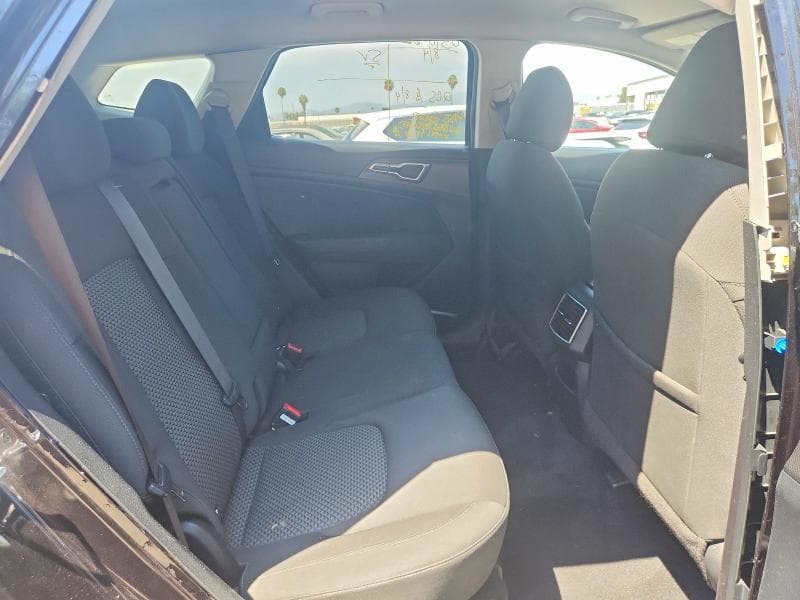 2023 KIA SPORTAGE LX 11