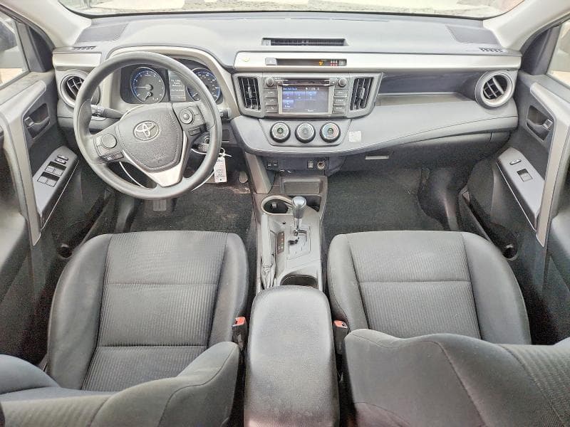 2017 TOYOTA RAV4 LE 8