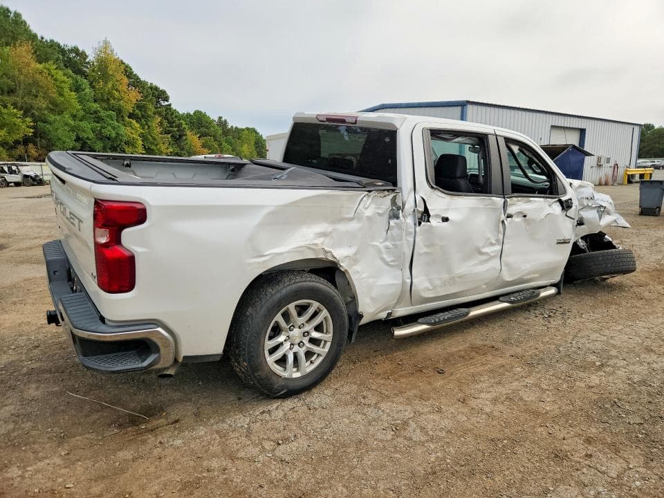 2020 CHEVROLET SILVERADO C1500 LT 3