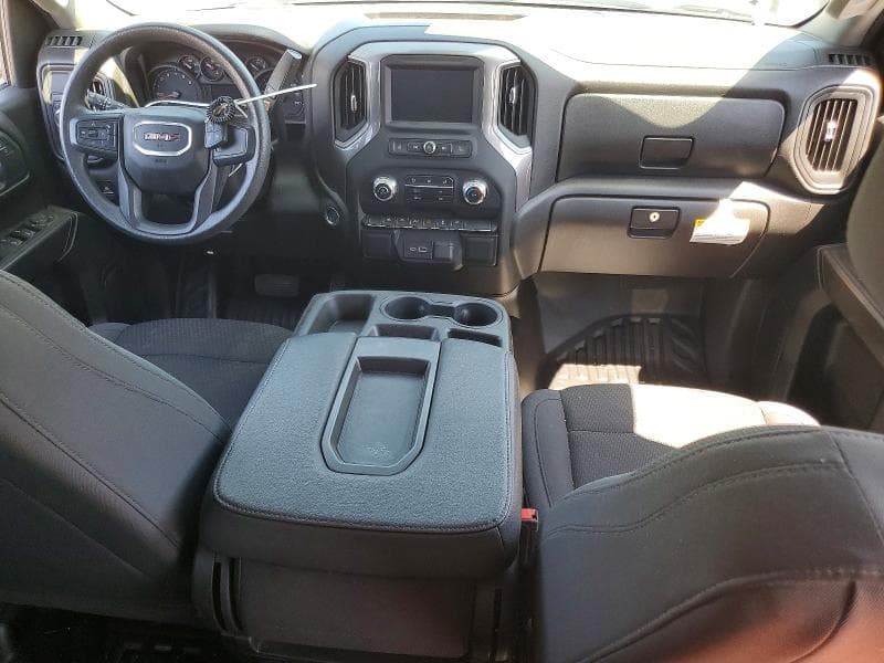 2025 GMC SIERRA C1500 8