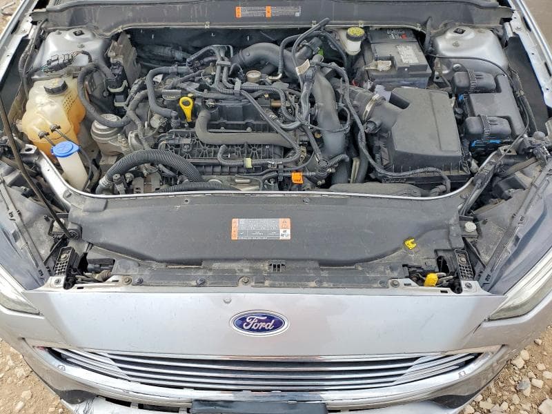 2020 FORD FUSION SE 11