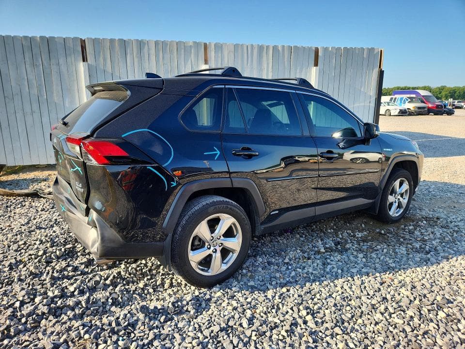 2021 TOYOTA RAV4 HYBRID XLE PREMIUM 3