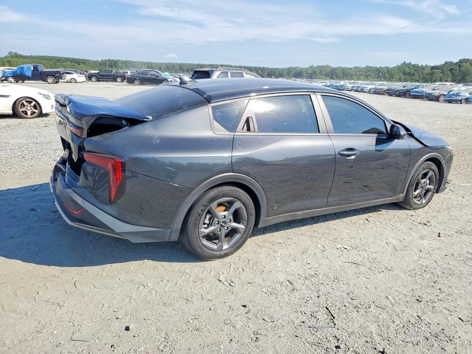 2025 KIA K4 LXS 3