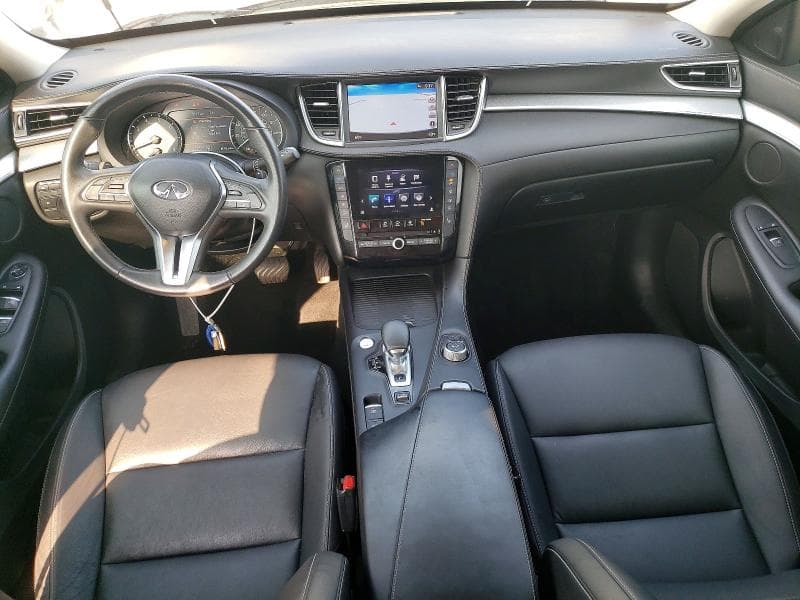 2019 INFINITI QX50 LUXE 8