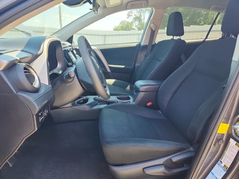 2017 TOYOTA RAV4 LE 7