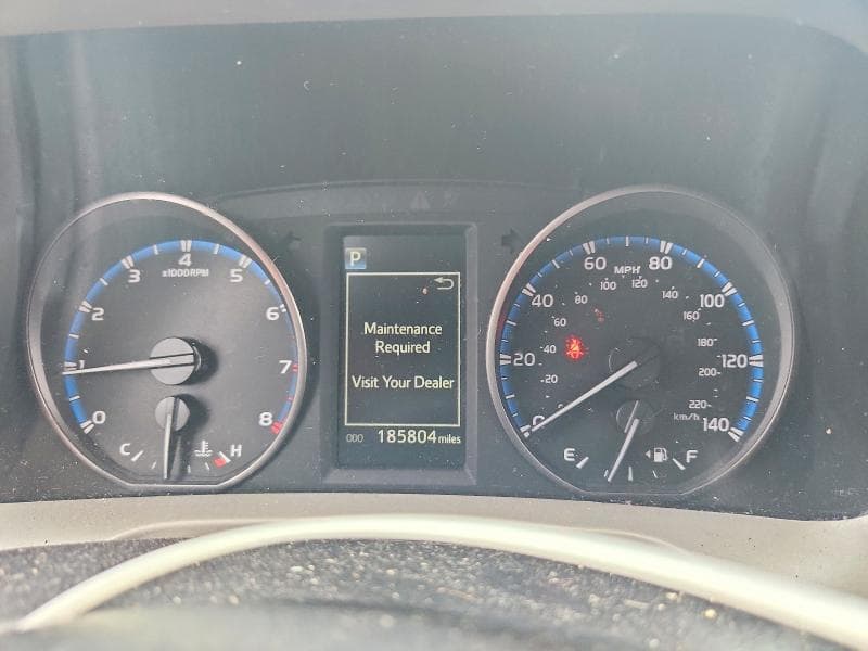 2017 TOYOTA RAV4 LE 9