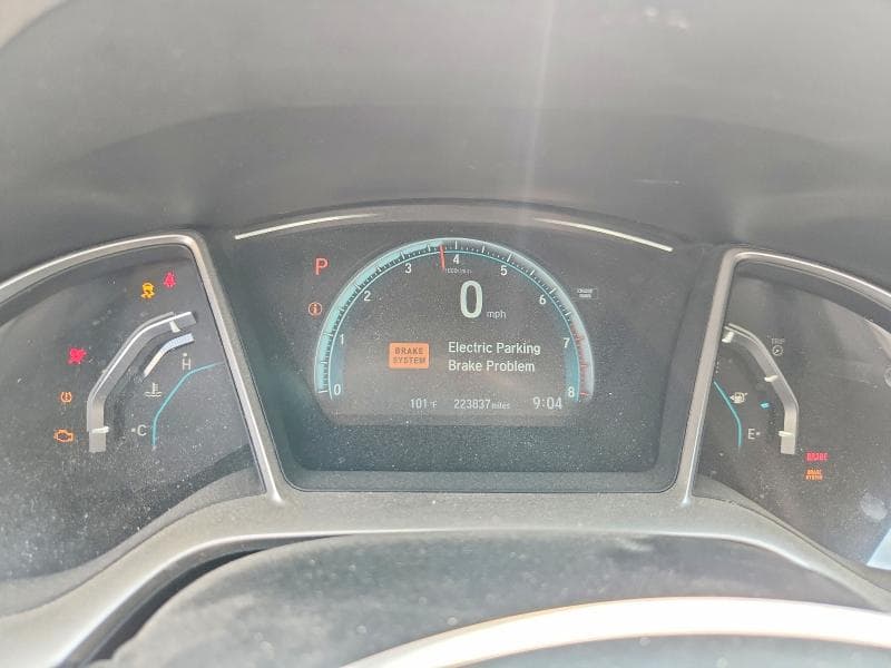 2018 HONDA CIVIC EX 9