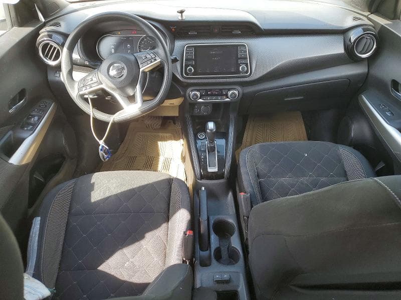 2019 NISSAN KICKS S 8