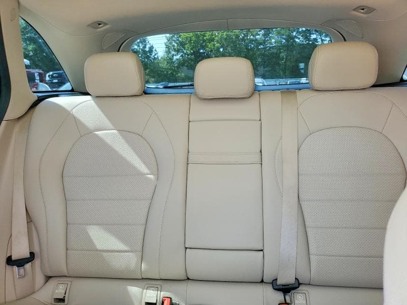 2017 MERCEDES-BENZ GLC 300 4MATIC 10