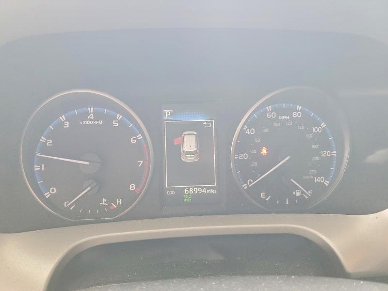 2017 TOYOTA RAV4 LE 9