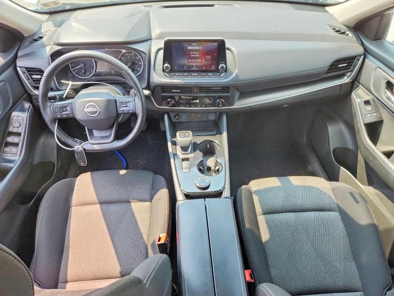 2025 NISSAN ROGUE SV 8