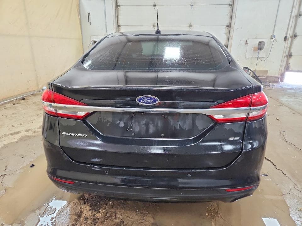 2017 FORD FUSION SE 6