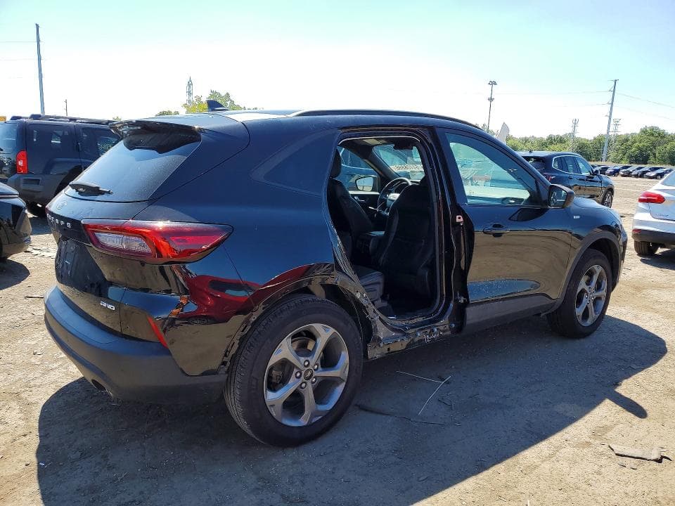 2025 FORD ESCAPE ST LINE 5