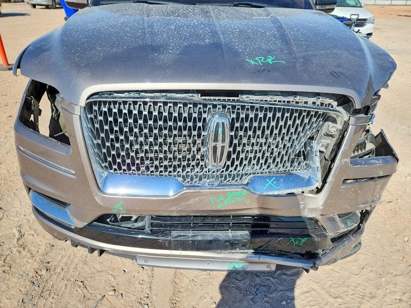 2020 LINCOLN NAVIGATOR RESERVE 12