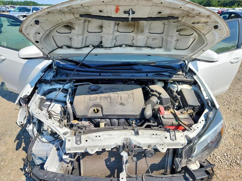 2017 TOYOTA COROLLA LE 11