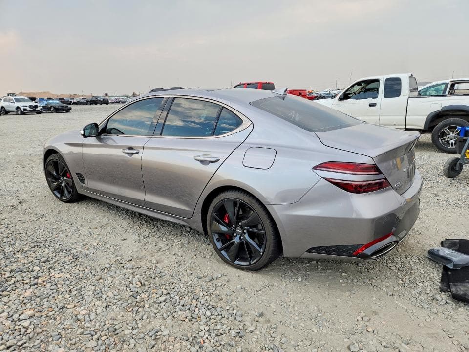 2023 GENESIS G70 3.3T STANDARD 2