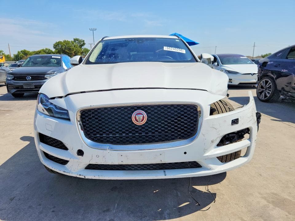 2018 JAGUAR F-PACE PRESTIGE 5