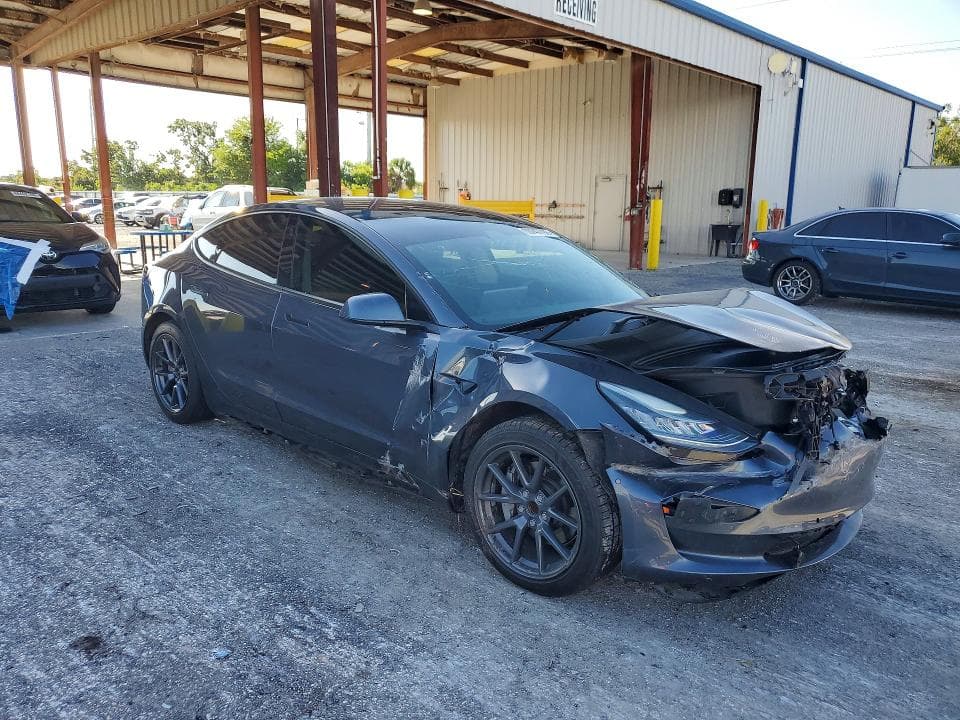 2021 TESLA MODEL 3 4