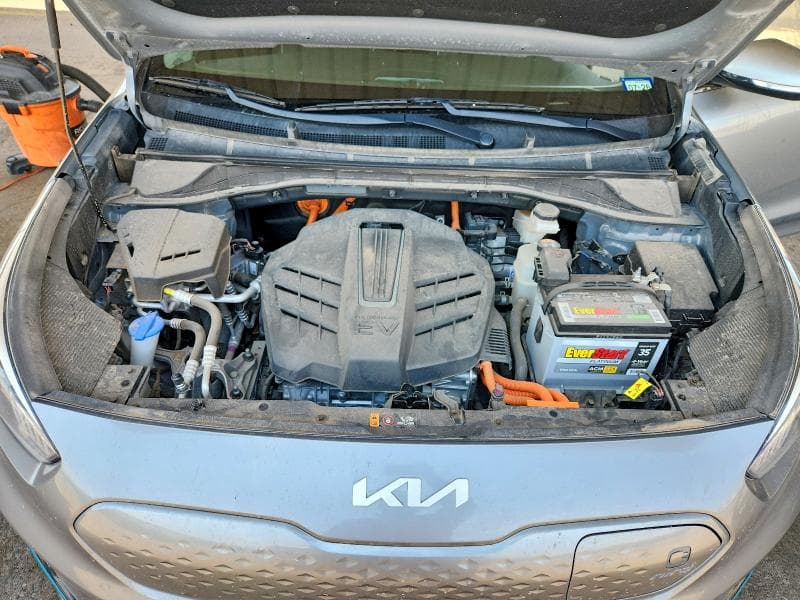 2022 KIA NIRO EV EX 12