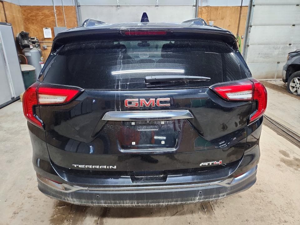 2024 GMC TERRAIN AT4 6