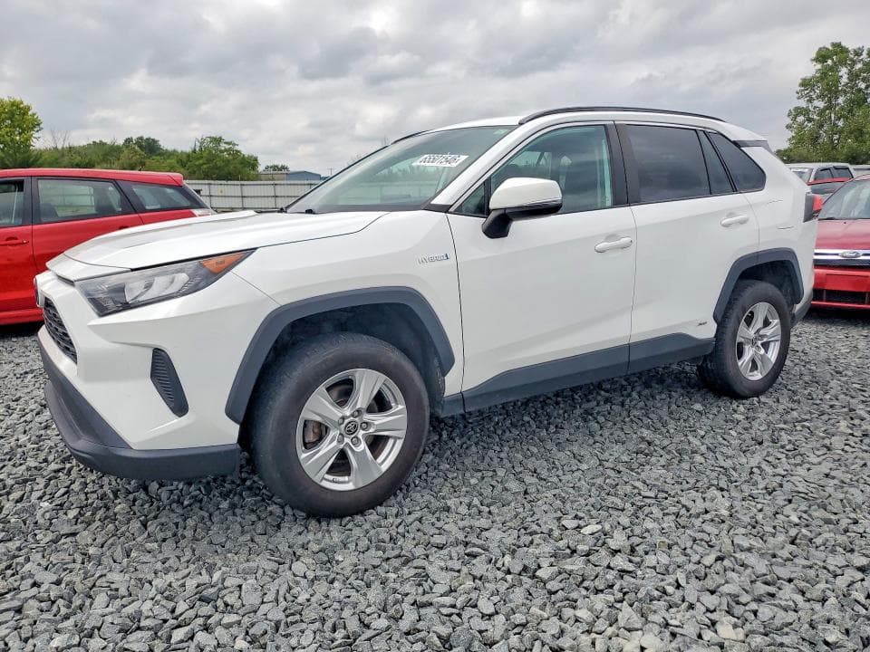 2021 TOYOTA RAV4 LE