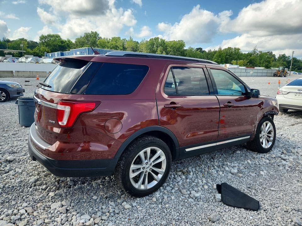 2018 FORD EXPLORER XLT 3