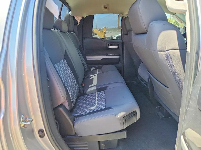 2019 TOYOTA TUNDRA SR5 10
