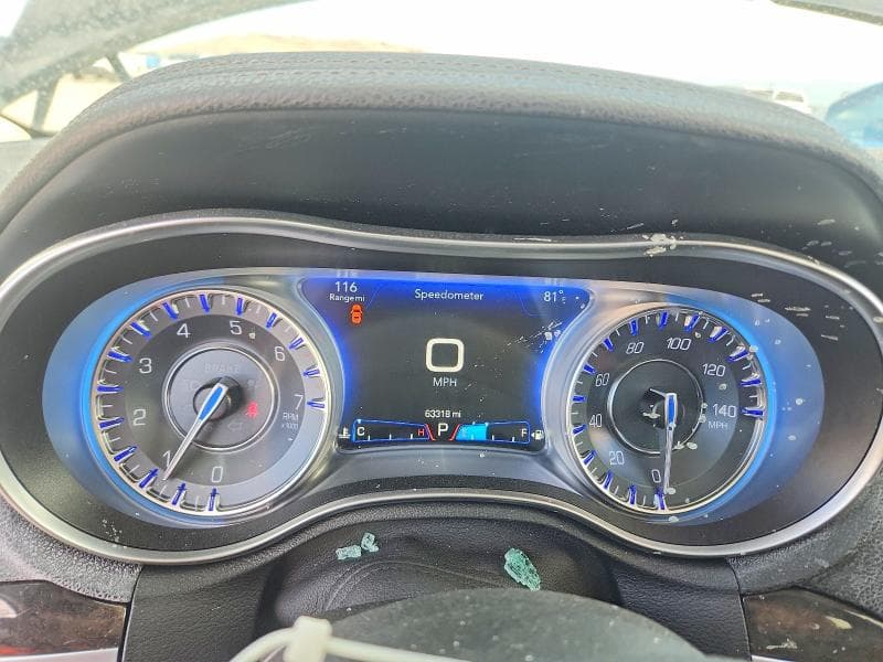 2018 CHRYSLER 300 LIMITED 9