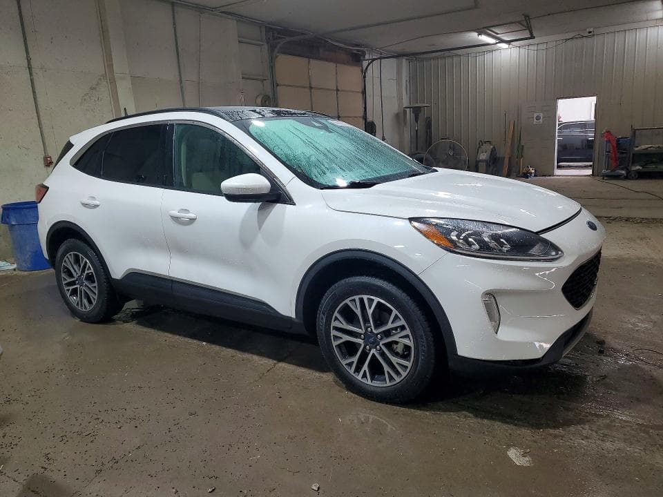 2020 FORD ESCAPE SEL 4
