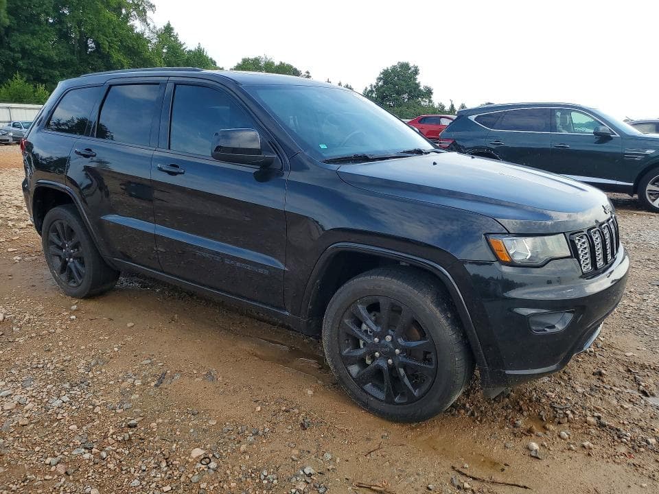 2018 JEEP GRAND CHEROKEE LAREDO 4